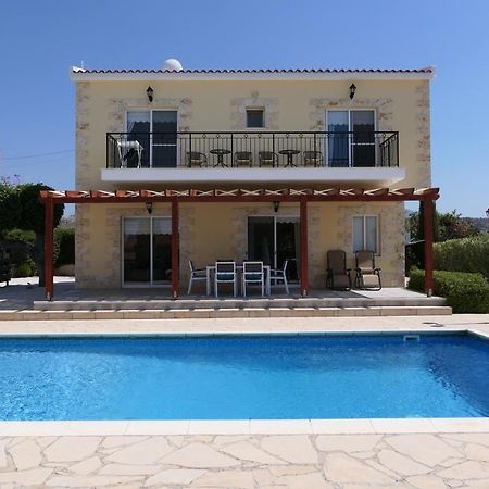 Lilly Villa Peyia Exterior photo